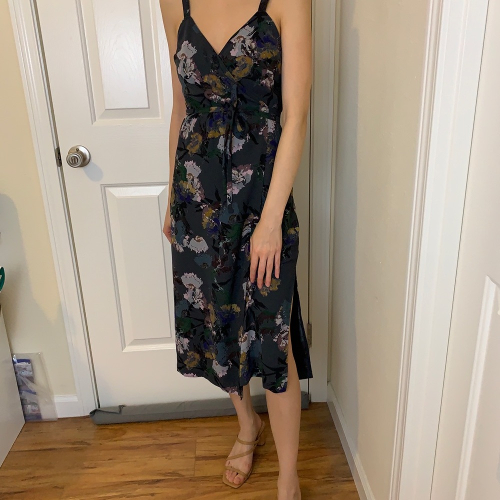 Aritzia Wilfred - Astere Wrap Dress - Picture 4 of 6
